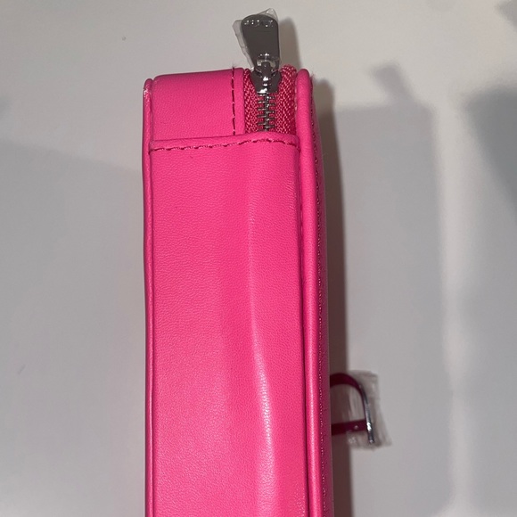 Dior Addict Stellar Shine Lipstick Clutch - Picture 4 of 10